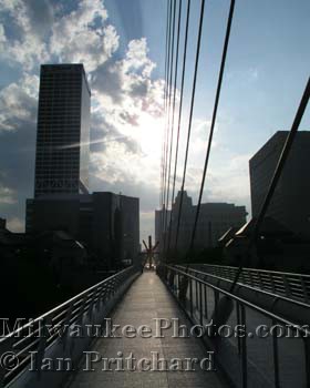 Photograph of View From A Bridge from www.MilwaukeePhotos.com (C) Ian Pritchard